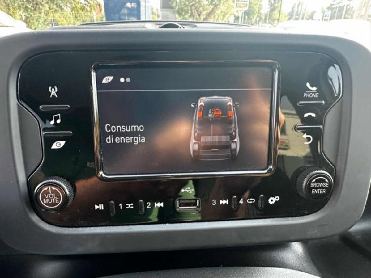 Fiat Panda 1.0 firefly hybrid s&s 70cv (17)