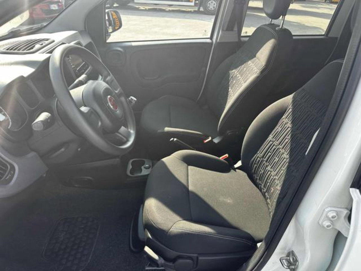 Fiat Panda 1.0 firefly hybrid s&s 70cv (9)