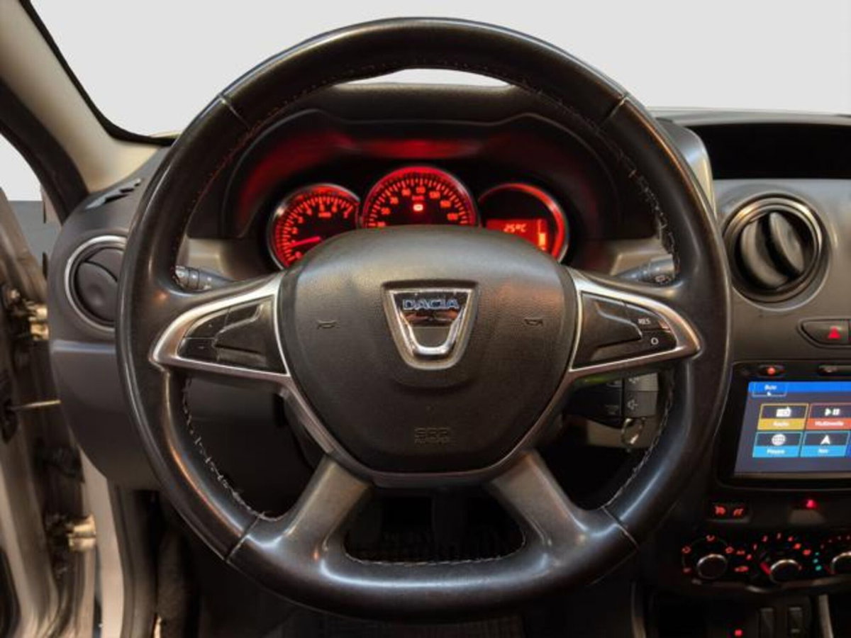 Dacia Duster 1.6 115CV Start&Stop 4x2 GPL Lauréate (9)