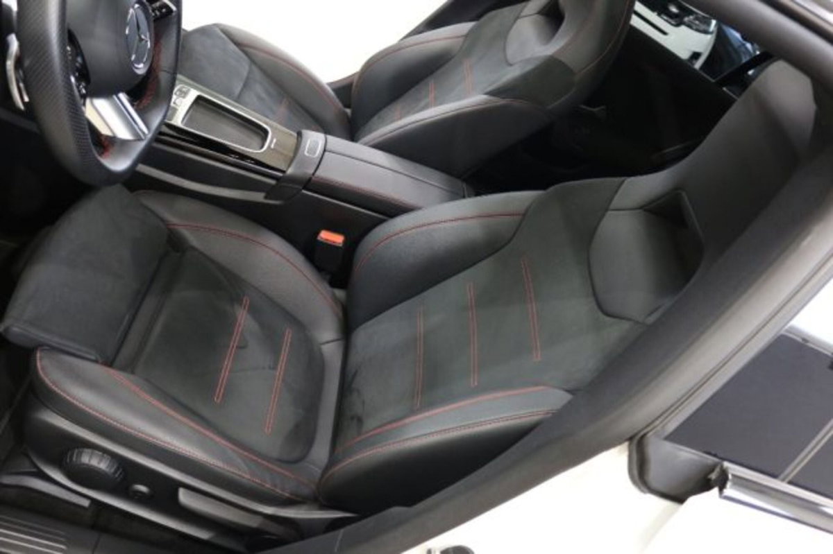 Mercedes-Benz CLA Shooting Brake 220 d AMG Line Premium Plus auto (10)