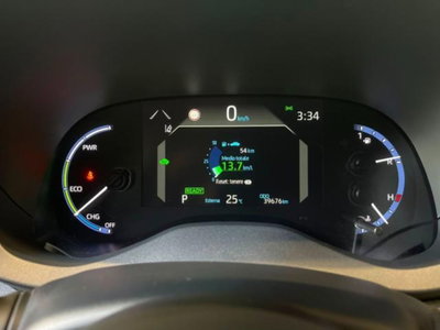 Toyota Yaris Cross 1.5h GR Sport Black Sky fwd 116cv e-cvt (10)