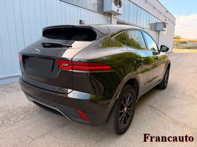 Jaguar E-Pace 2.0D 150 CV AWD aut. HSE (3)