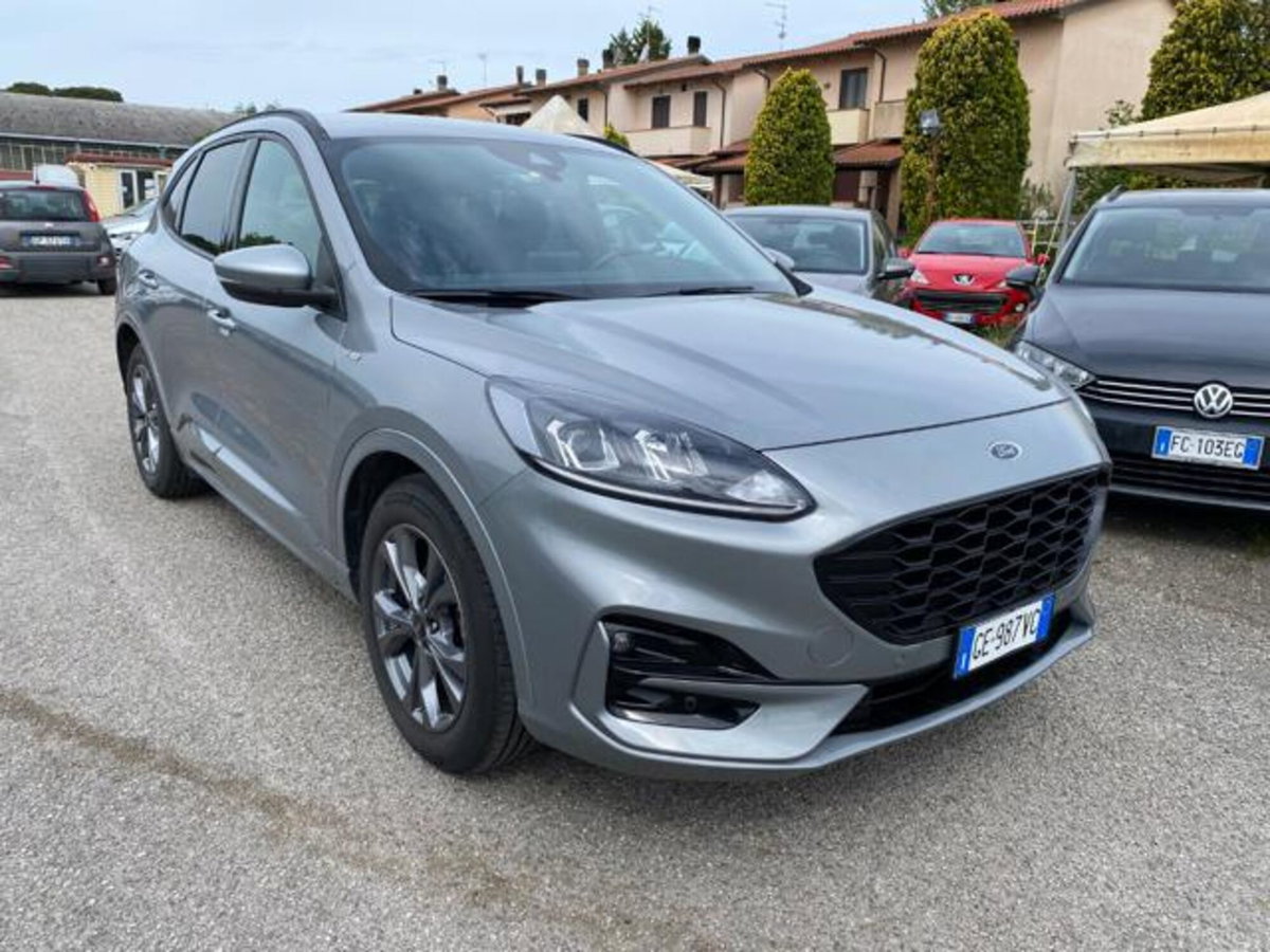 Ford Kuga 1.5 EcoBlue 120 CV 2WD ST-Line (2)