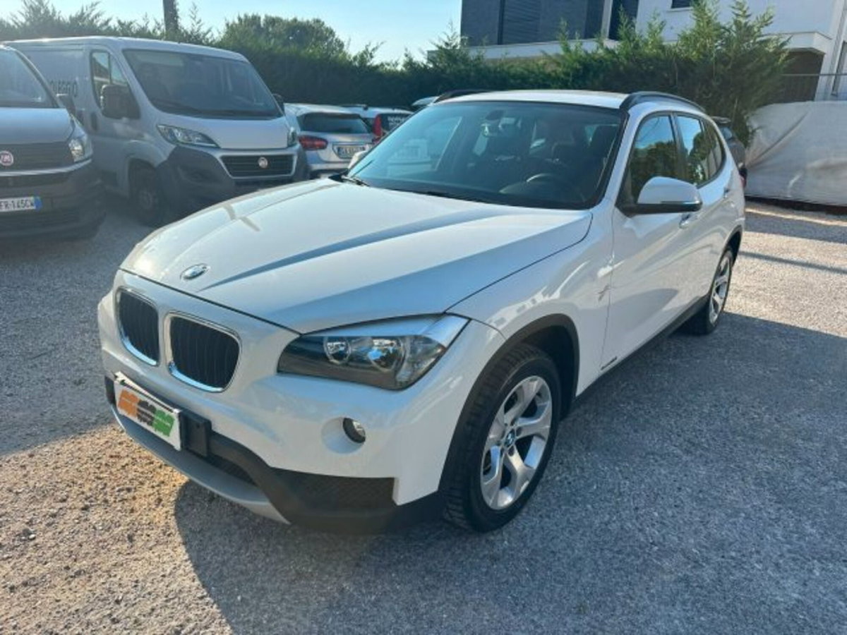 BMW X1 sDrive18i X Line (16)