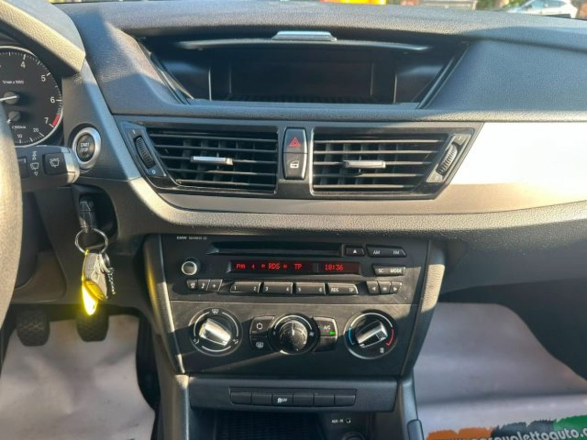 BMW X1 sDrive18i X Line (8)