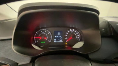 Dacia Sandero Stepway 1.2 Eco-G Expression 120cv auto (13)