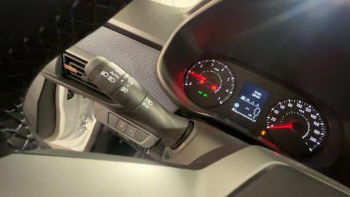 Dacia Sandero Stepway 1.2 Eco-G Expression 120cv auto (14)