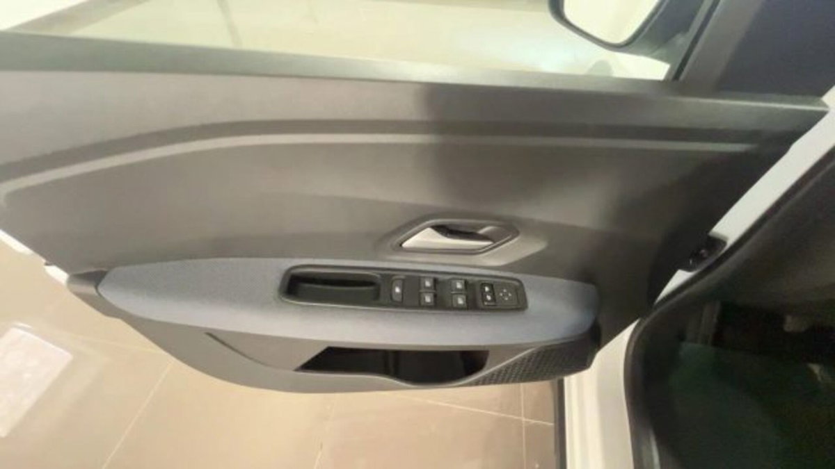Dacia Sandero Stepway 1.2 Eco-G Expression 120cv auto (9)