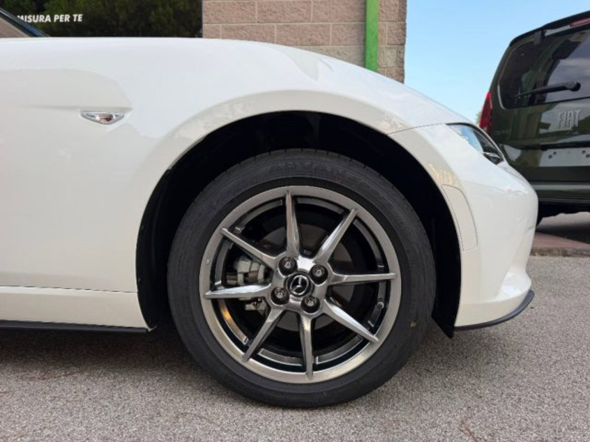 Mazda MX-5 1.5 Exclusive-Line Driver Assistance (9)