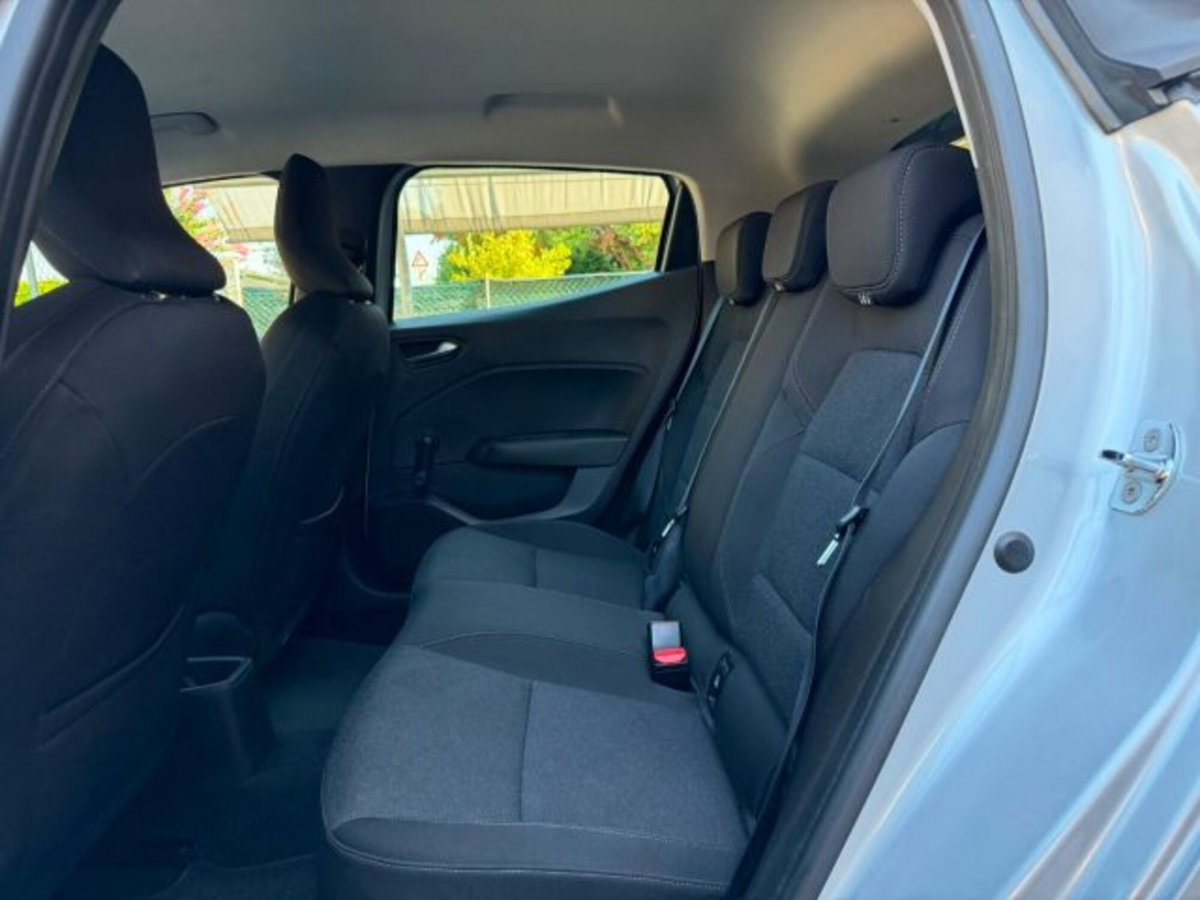 Renault Clio 1.0 tce Techno Gpl 100cv (12)