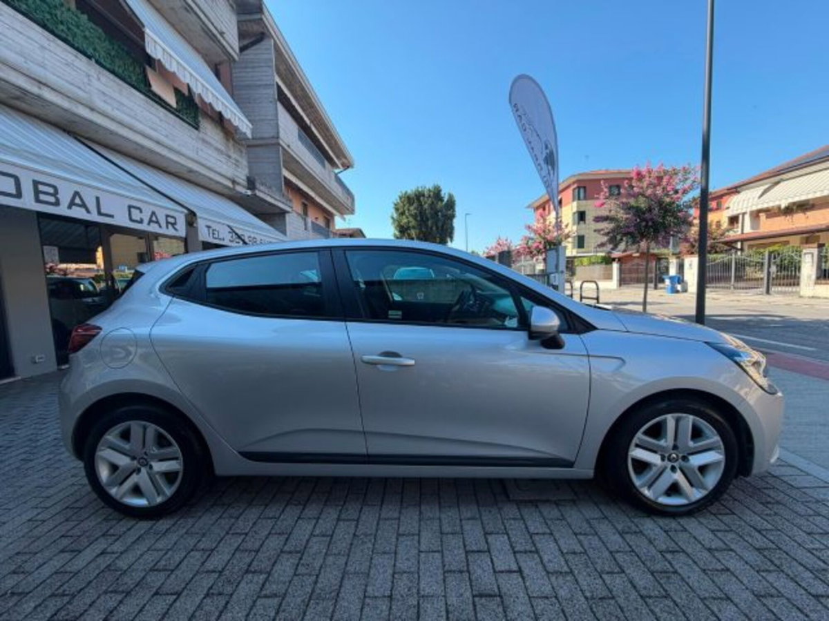Renault Clio 1.0 tce Techno Gpl 100cv (4)