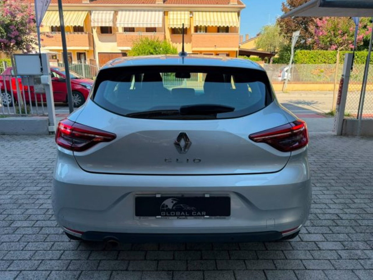 Renault Clio 1.0 tce Techno Gpl 100cv (6)