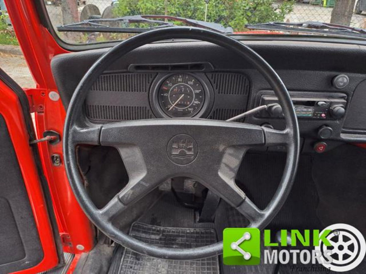Volkswagen Maggiolino 1200 L (Messico) (9)
