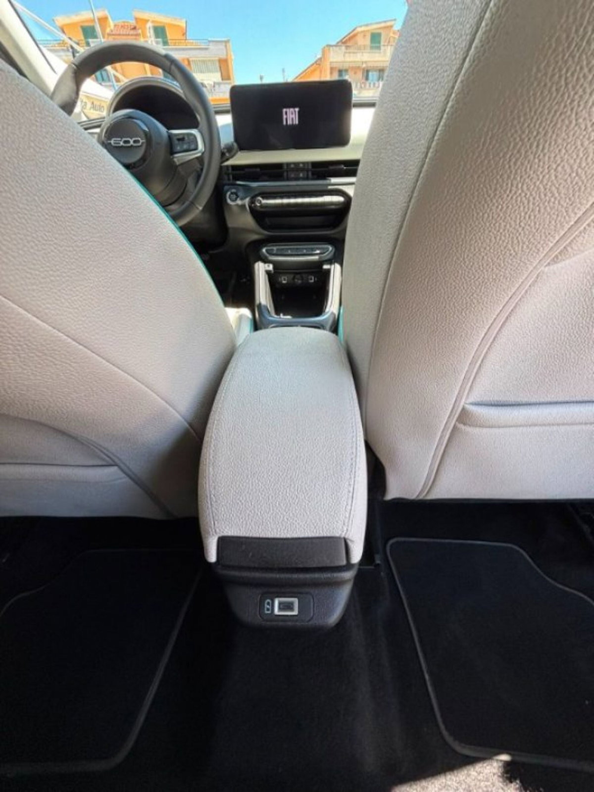 Fiat 600 1.2 hybrid La Prima 110cv auto (9)