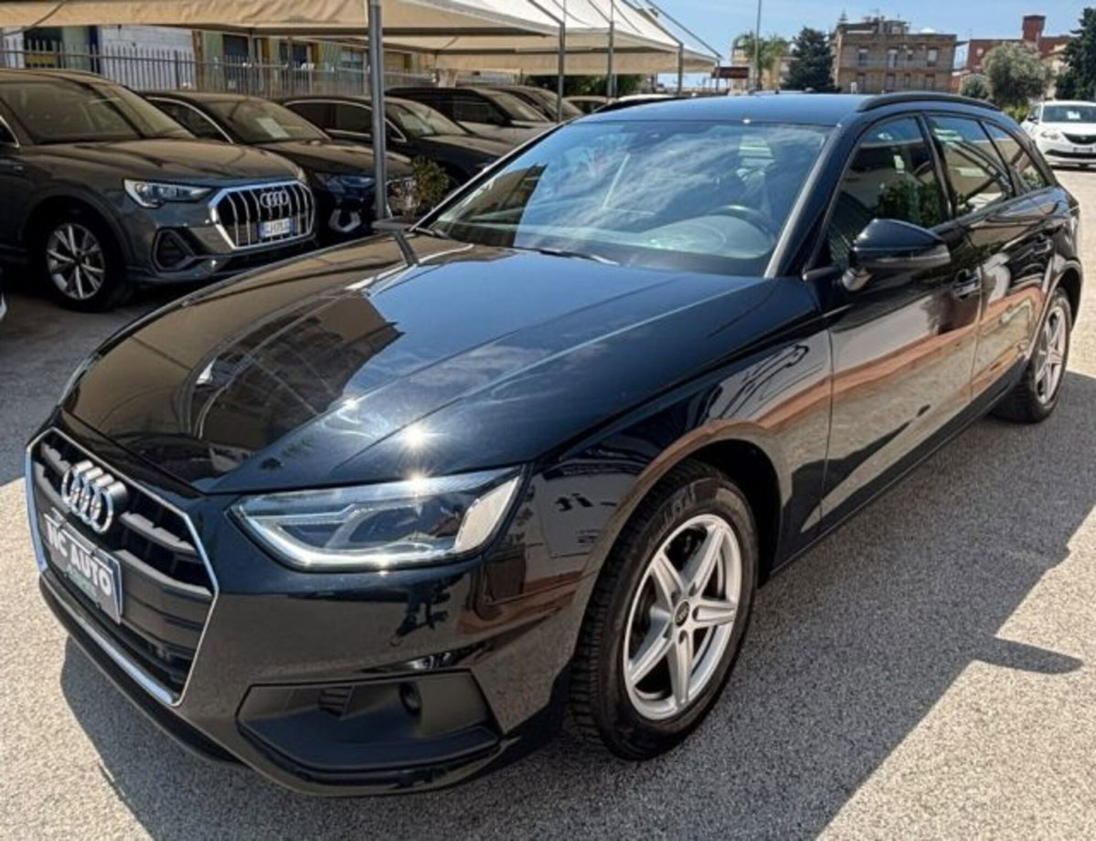 Audi A4 Avant 35 TDI/163 CV S tronic Business Advanced