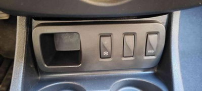 Dacia Duster 1.6 115CV Start&Stop 4x2 Lauréate (11)