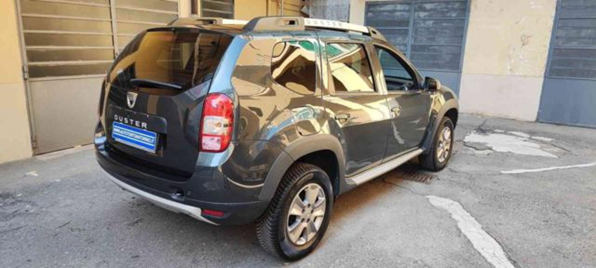 Dacia Duster 1.6 115CV Start&Stop 4x2 Lauréate (4)