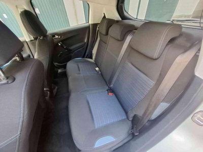 Peugeot 208 VTi 120 CV 5 porte Allure (15)