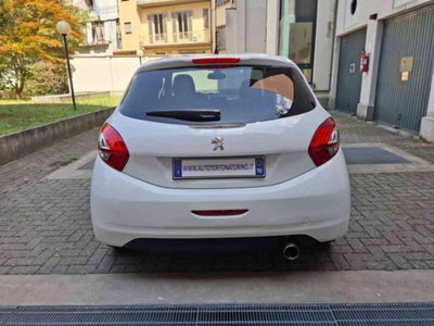 Peugeot 208 VTi 120 CV 5 porte Allure (5)