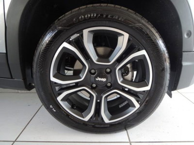 Jeep Avenger 1.2 turbo Summit fwd 100cv (3)