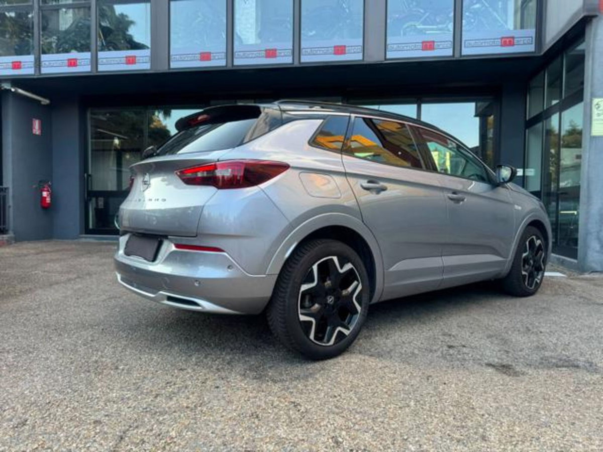 Opel Grandland 1.5 diesel Ecotec aut. Ultimate (4)