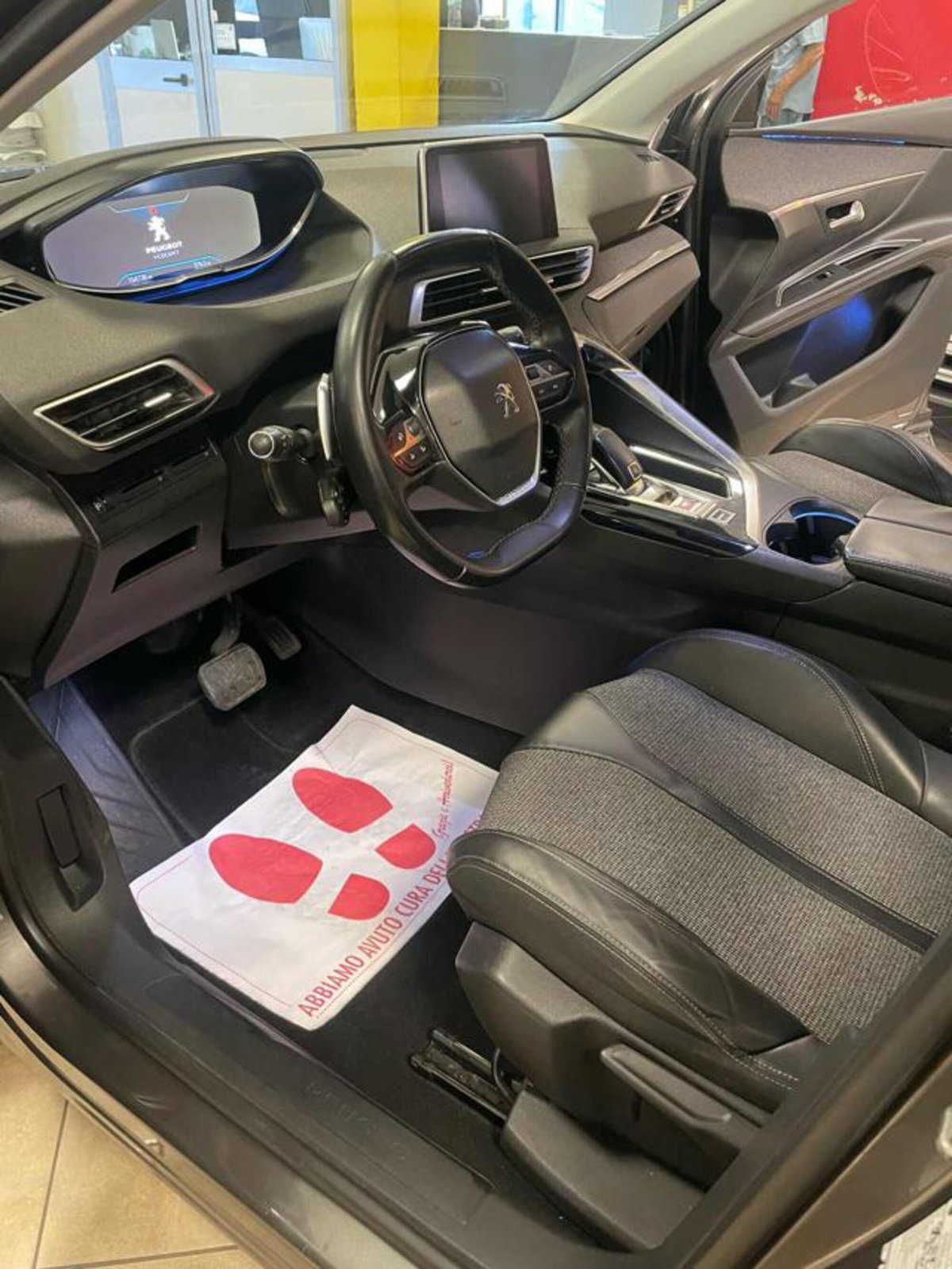 Peugeot 5008 BlueHDi 120 S&S EAT6 Active (10)