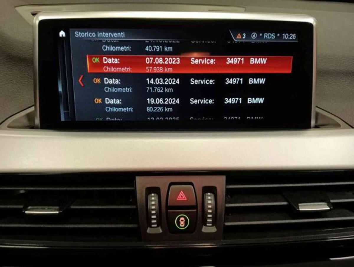 BMW X1 sDrive16d Business (14)