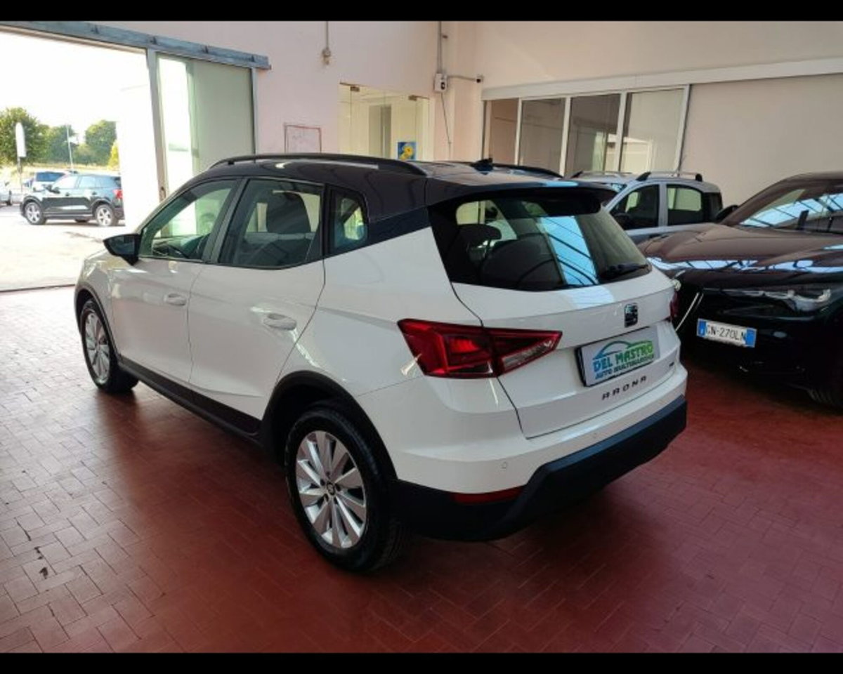 SEAT Arona 1.0 TGI Style (11)