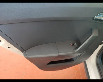 SEAT Arona 1.0 TGI Style (17)