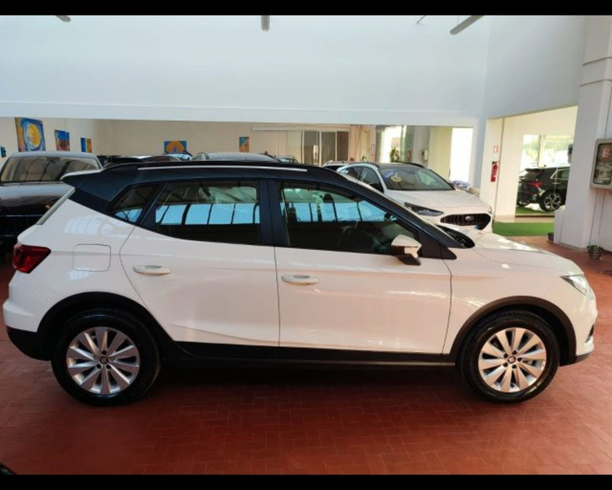 SEAT Arona 1.0 TGI Style (3)