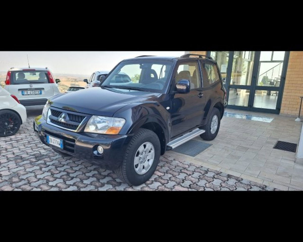 Mitsubishi Pajero 3.2 16V DI-D 3p. GLX