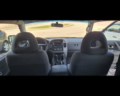 Mitsubishi Pajero 3.2 16V DI-D 3p. GLX (11)