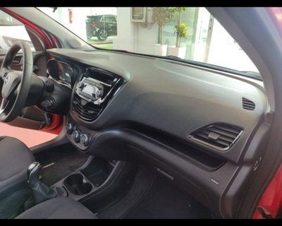 Opel Karl 1.0 75 CV (5)