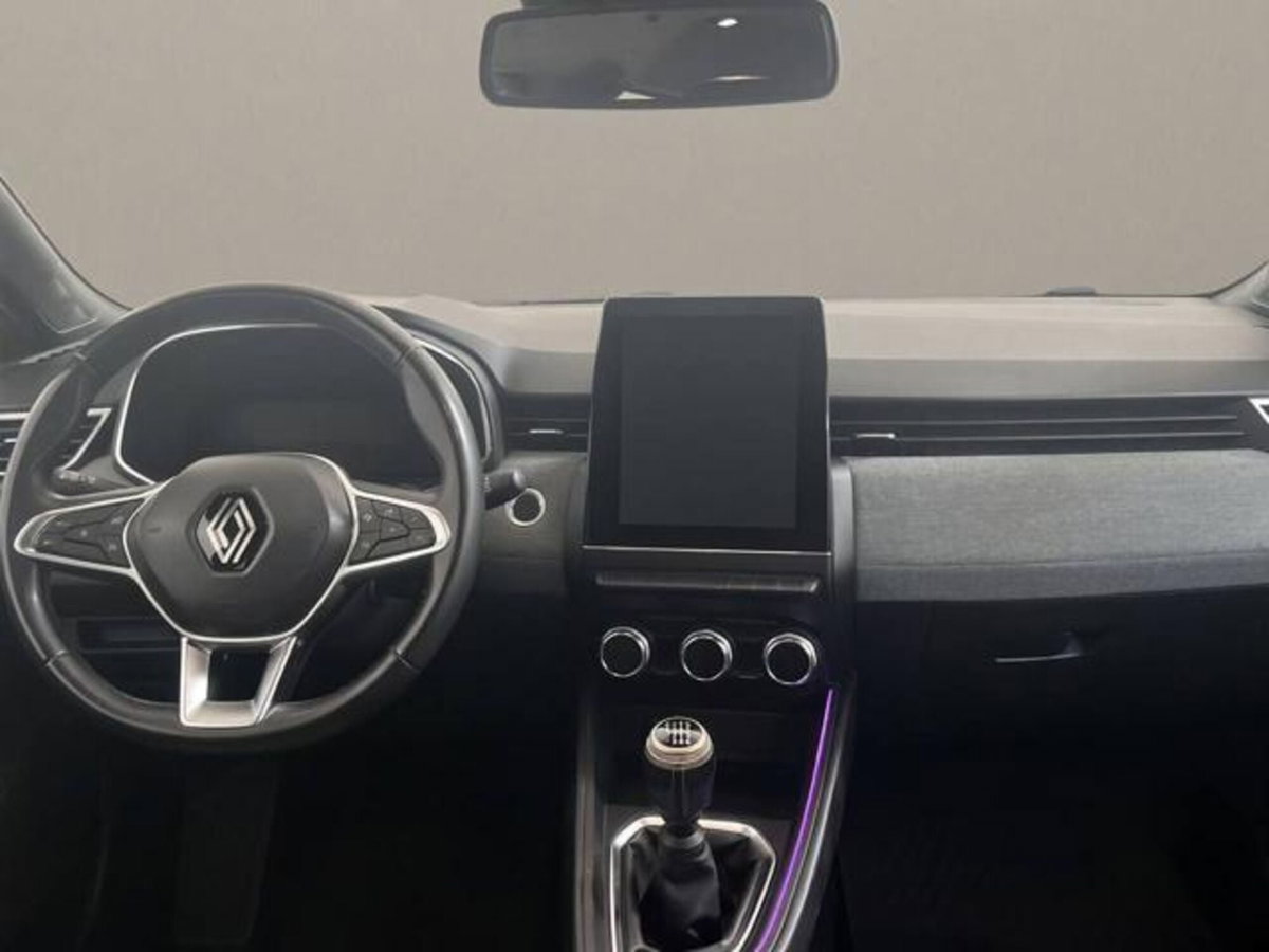 Renault Clio 1.0 tce Techno Gpl 100cv (13)