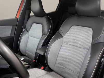 Renault Clio 1.0 tce Techno Gpl 100cv (9)