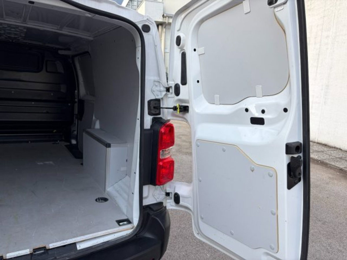 Peugeot Expert Furgone BlueHDi 140 S&S EAT8 PL-SL-TN Furgone Premium Long (18)