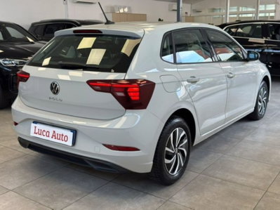 Volkswagen Polo 1.0 tsi R-Line 95cv (4)