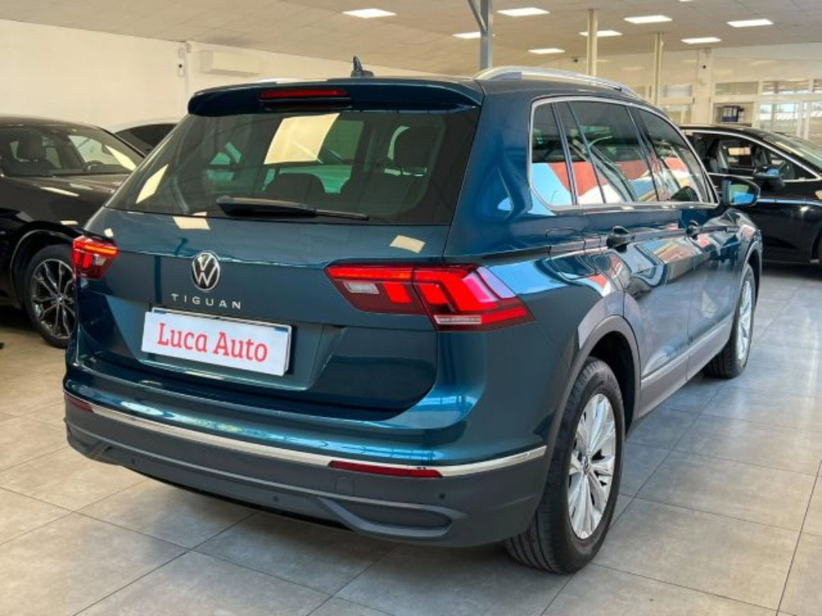 Volkswagen Tiguan 1.5 TSI 150 CV DSG ACT R-Line (4)