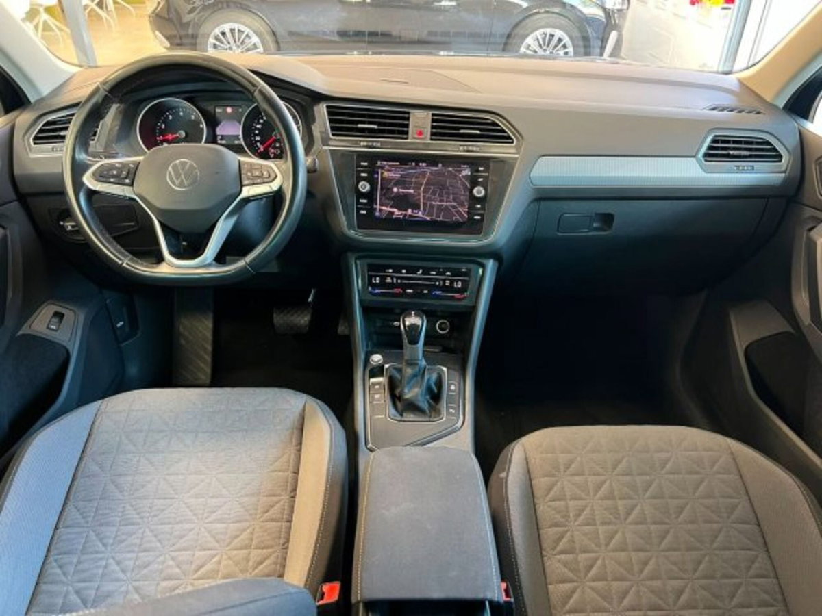 Volkswagen Tiguan 1.5 TSI 150 CV DSG ACT R-Line (9)