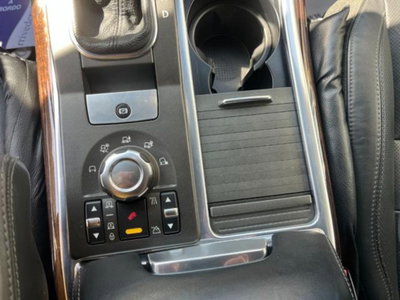 Land Rover Range Rover Sport 3.0 SDV6 HSE (8)