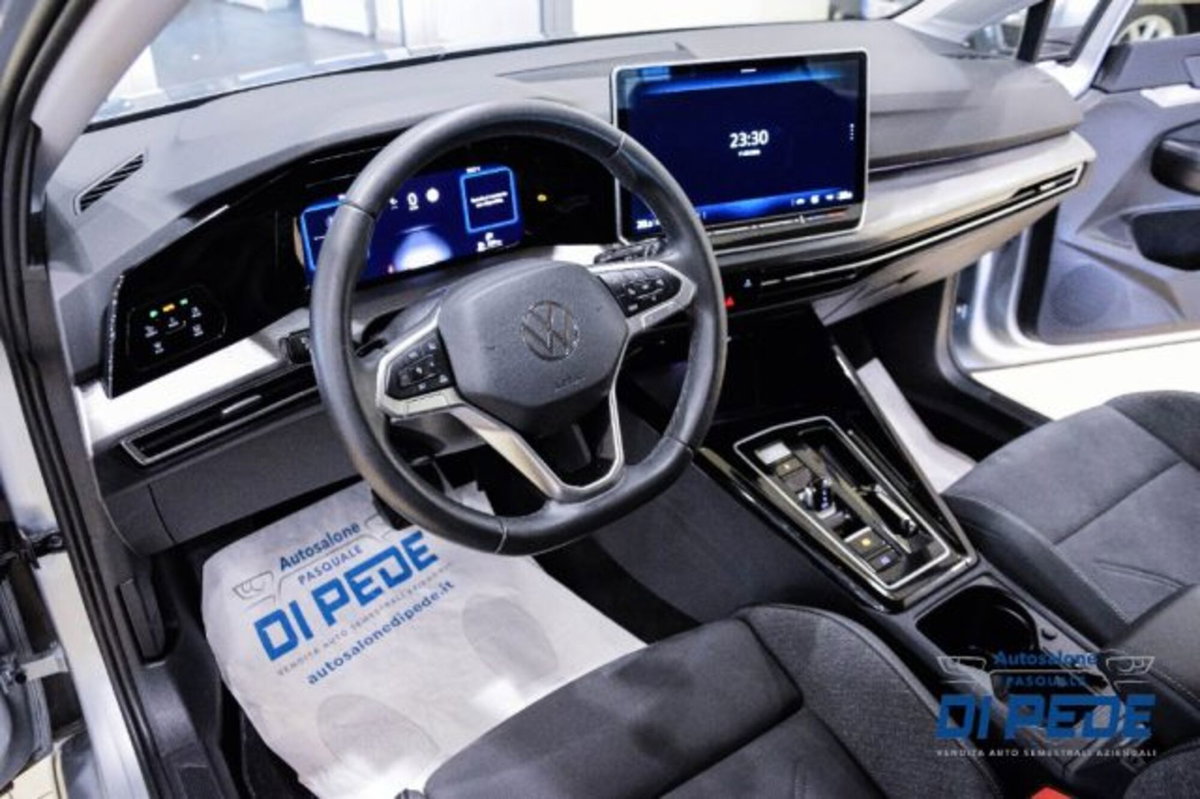 Volkswagen Golf Variant 2.0 TDI 150 CV DSG SCR 4Motion Style (17)