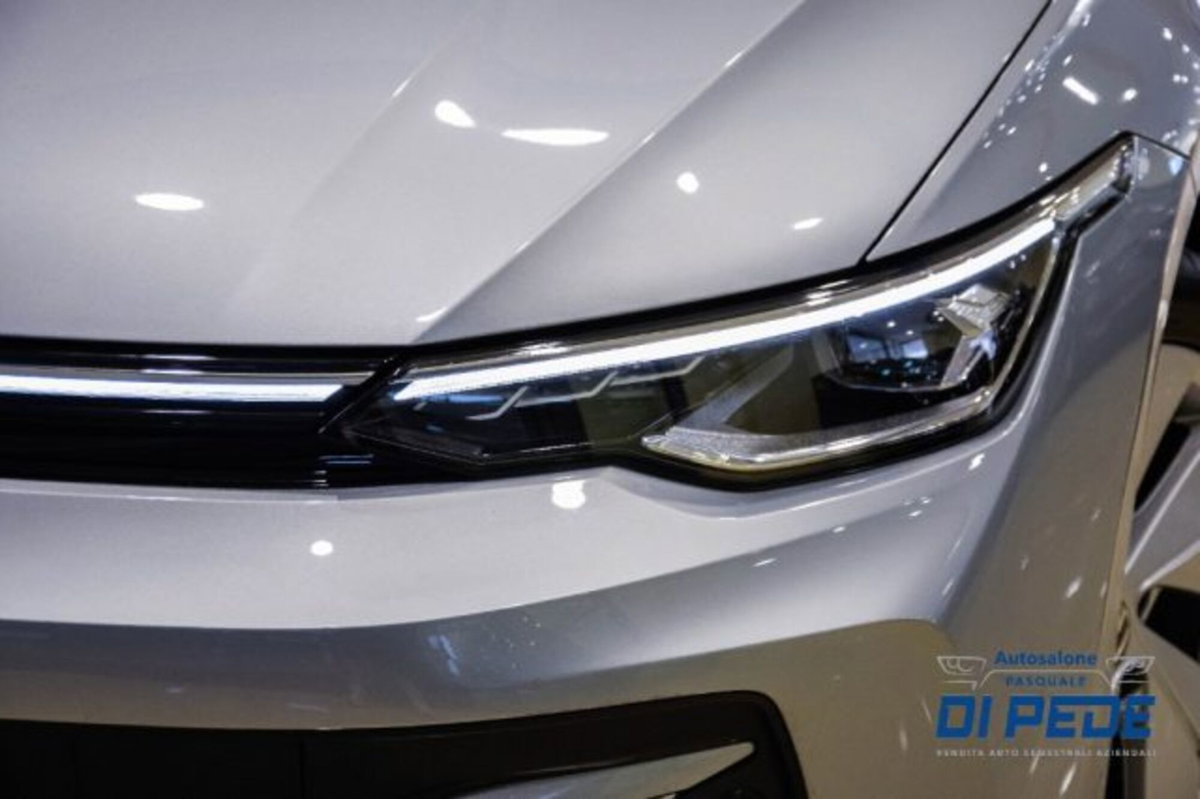 Volkswagen Golf Variant 2.0 TDI 150 CV DSG SCR 4Motion Style (9)