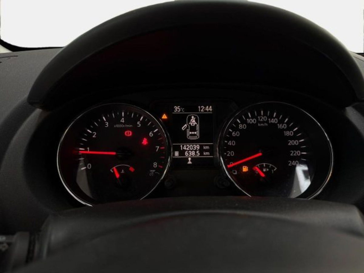 Nissan Qashqai 1.6 16V Tekna (10)