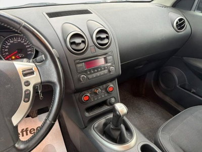 Nissan Qashqai 1.6 16V Tekna (11)