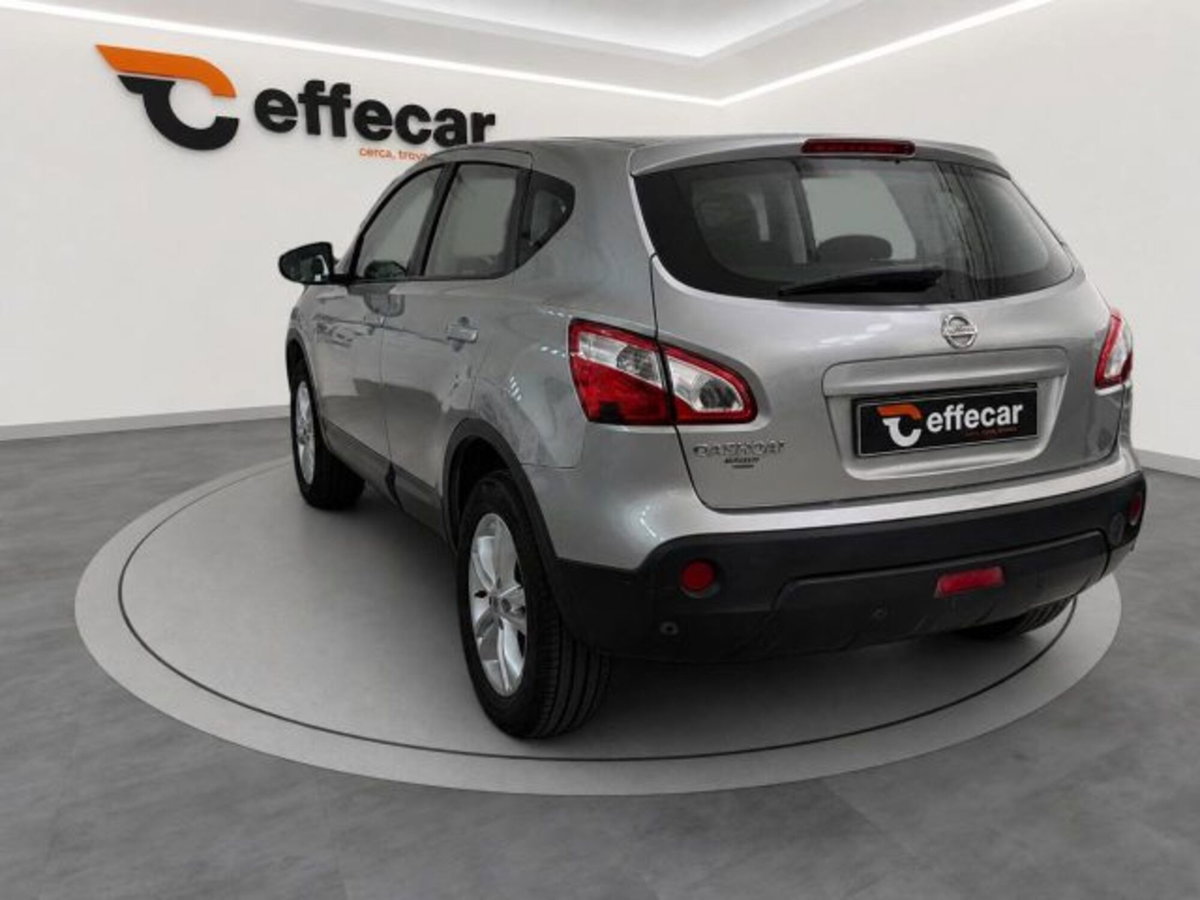 Nissan Qashqai 1.6 16V Tekna (4)