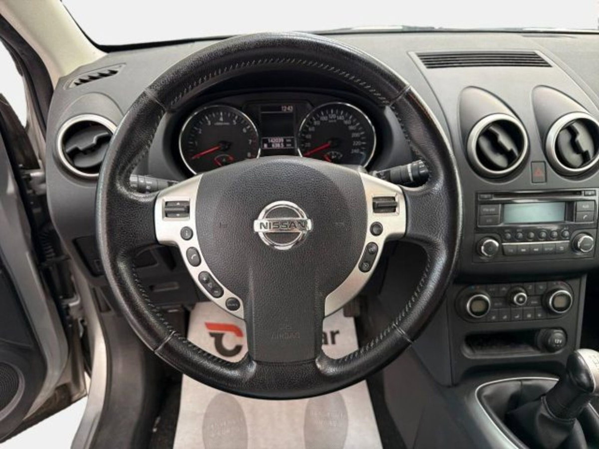 Nissan Qashqai 1.6 16V Tekna (7)