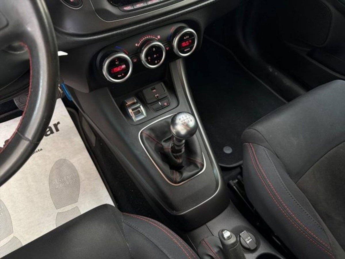 Alfa Romeo Giulietta 1.4 Turbo multiair Sprint 150cv (11)
