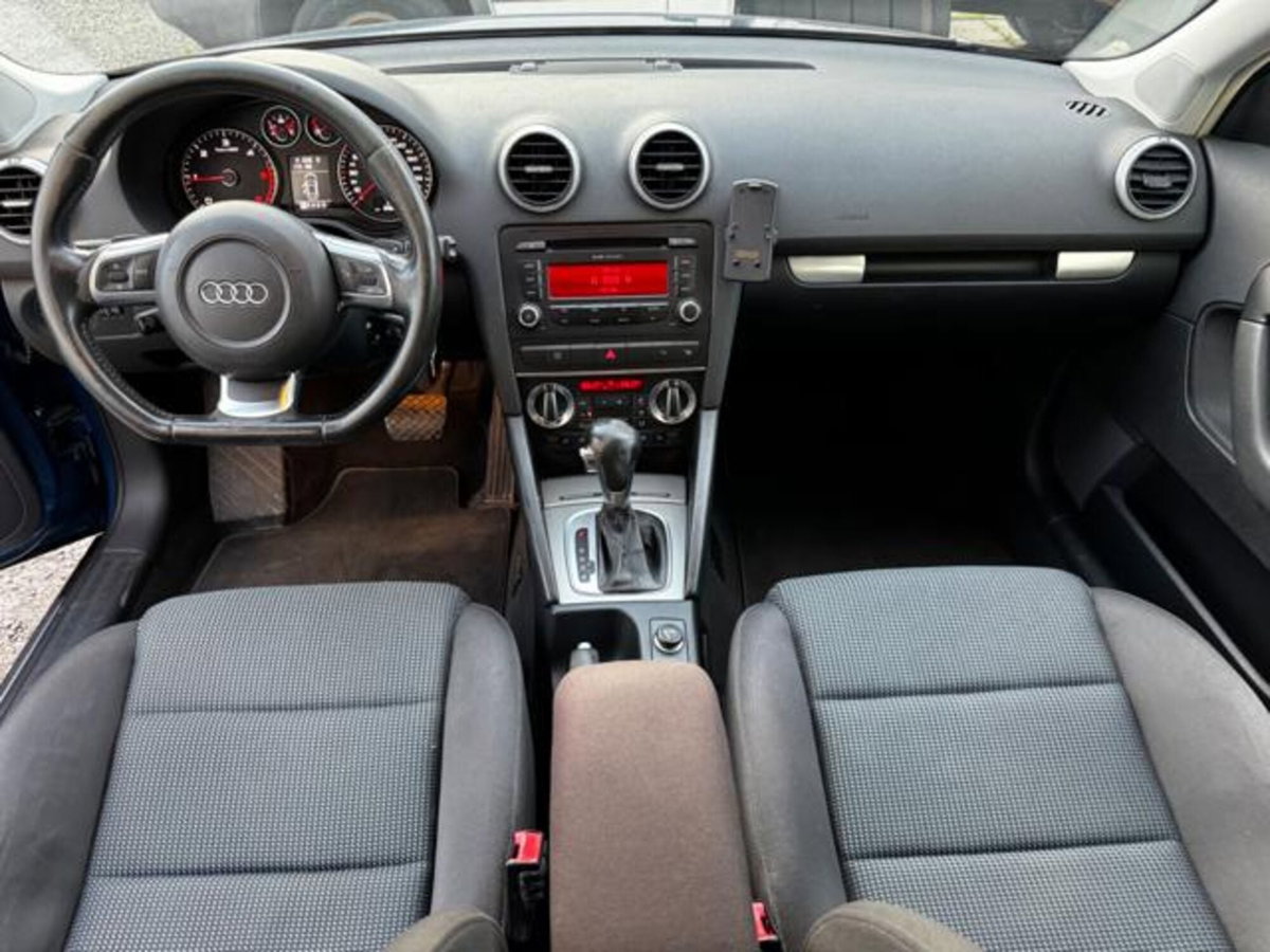 Audi A3 Sportback 1.9 TDI F.AP. S tronic Attraction (10)
