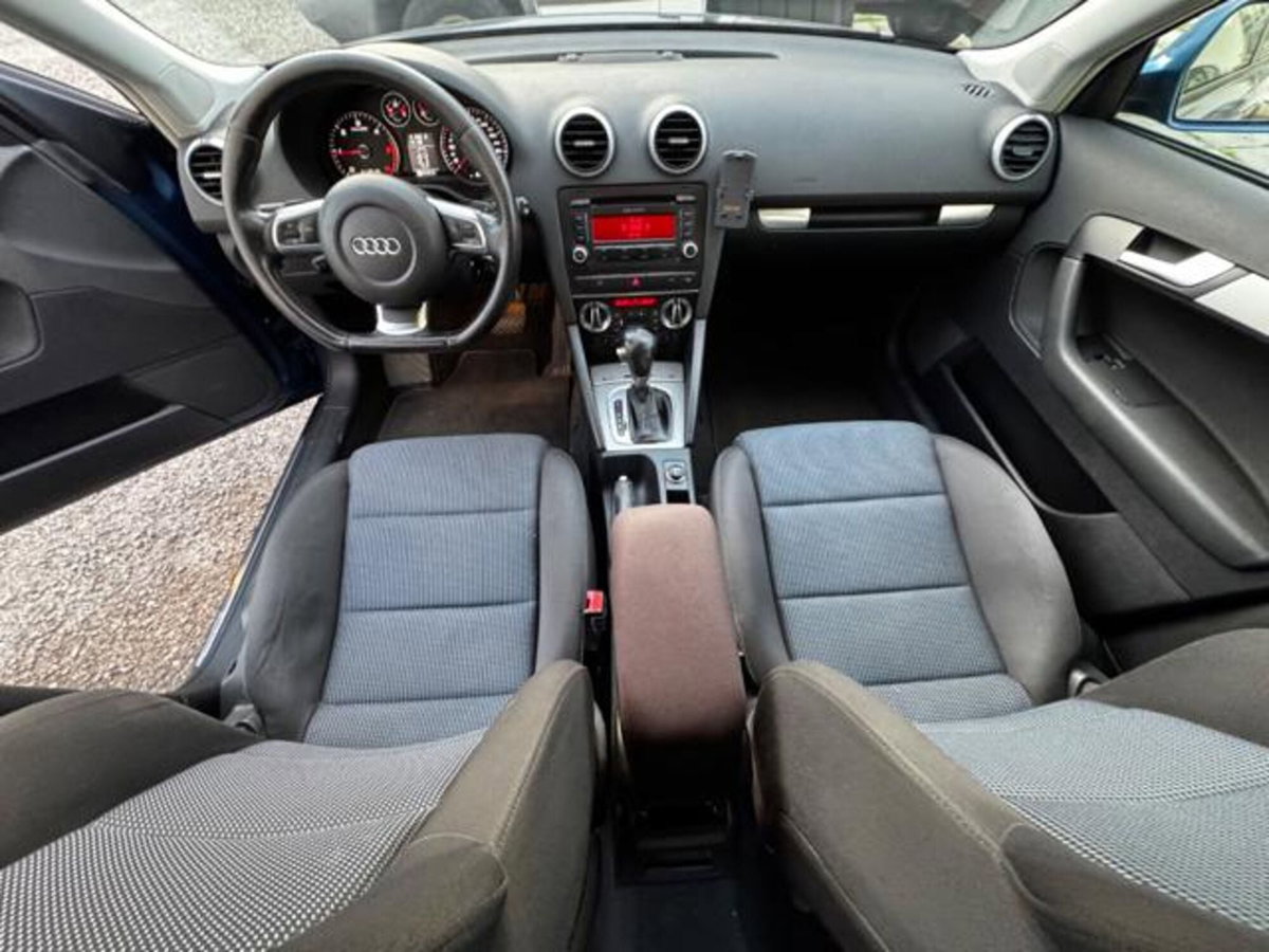 Audi A3 Sportback 1.9 TDI F.AP. S tronic Attraction (11)