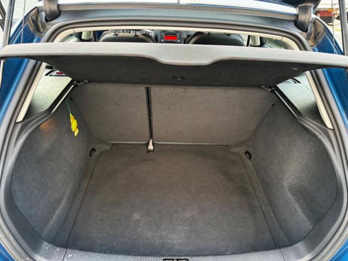 Audi A3 Sportback 1.9 TDI F.AP. S tronic Attraction (12)